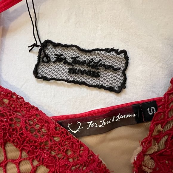 NWT For Love and Lemons Skivvies Bat Your Lashes Bra, Red, Size Small - Picture 10 of 11